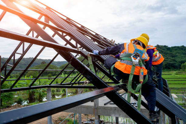 Best Commercial Roofing Services  in Edwards, MS